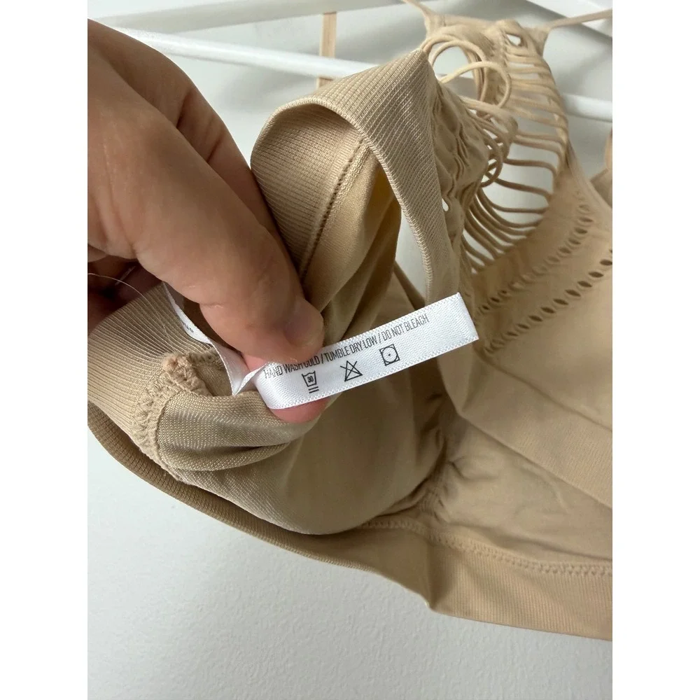 Anemone Women Tan Nude Seamless Caged Racerback Bralette One Size WY2018